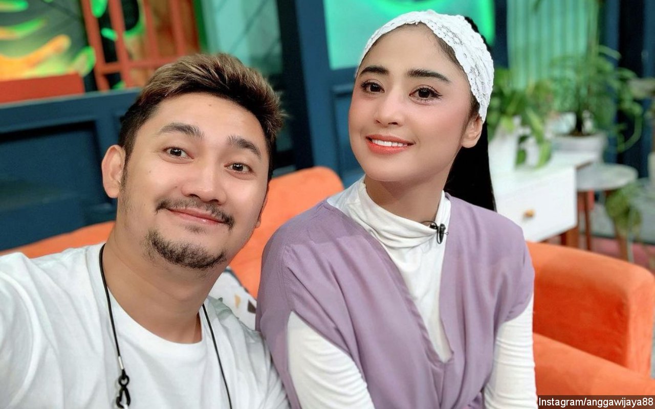 Instagram Dewi Persik Hilang, Suami Peringatkan Ada Akun Palsu Catut Nama Sang Istri Ini Modusnya