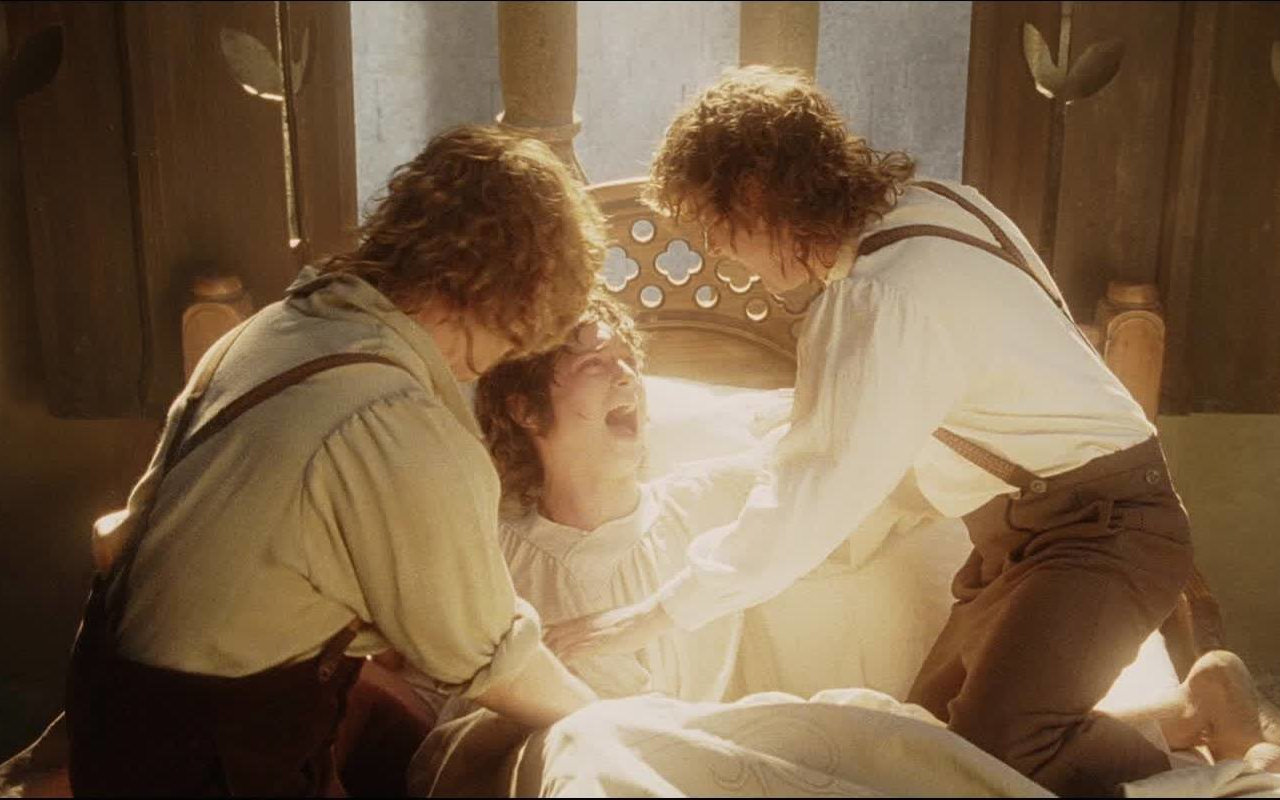 Pemain Ungkap 'The Lord of The Rings' Hampir Tayangkan Adegan Hobbit Telanjang 