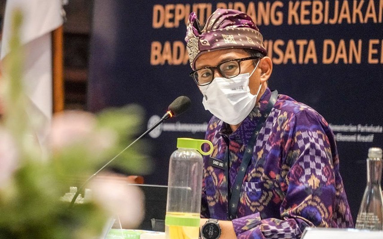 Geger Fortnite Diduga Minta Pemain Hancurkan Ka'bah, Sandiaga Uno Beri Larangan Keras