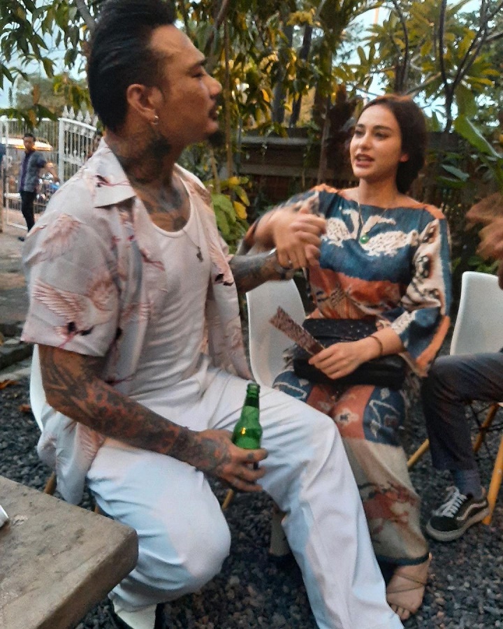 Selalu romantis