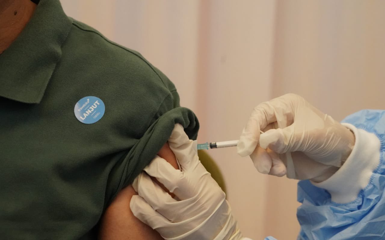 Kimia Farma Sediakan Vaksinasi Individu Berbayar di 6 Kota, Simak Lokasi dan Cara Daftar