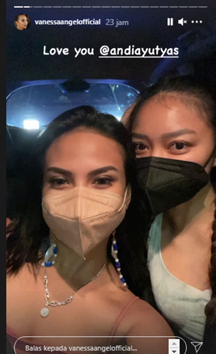 InstaStory