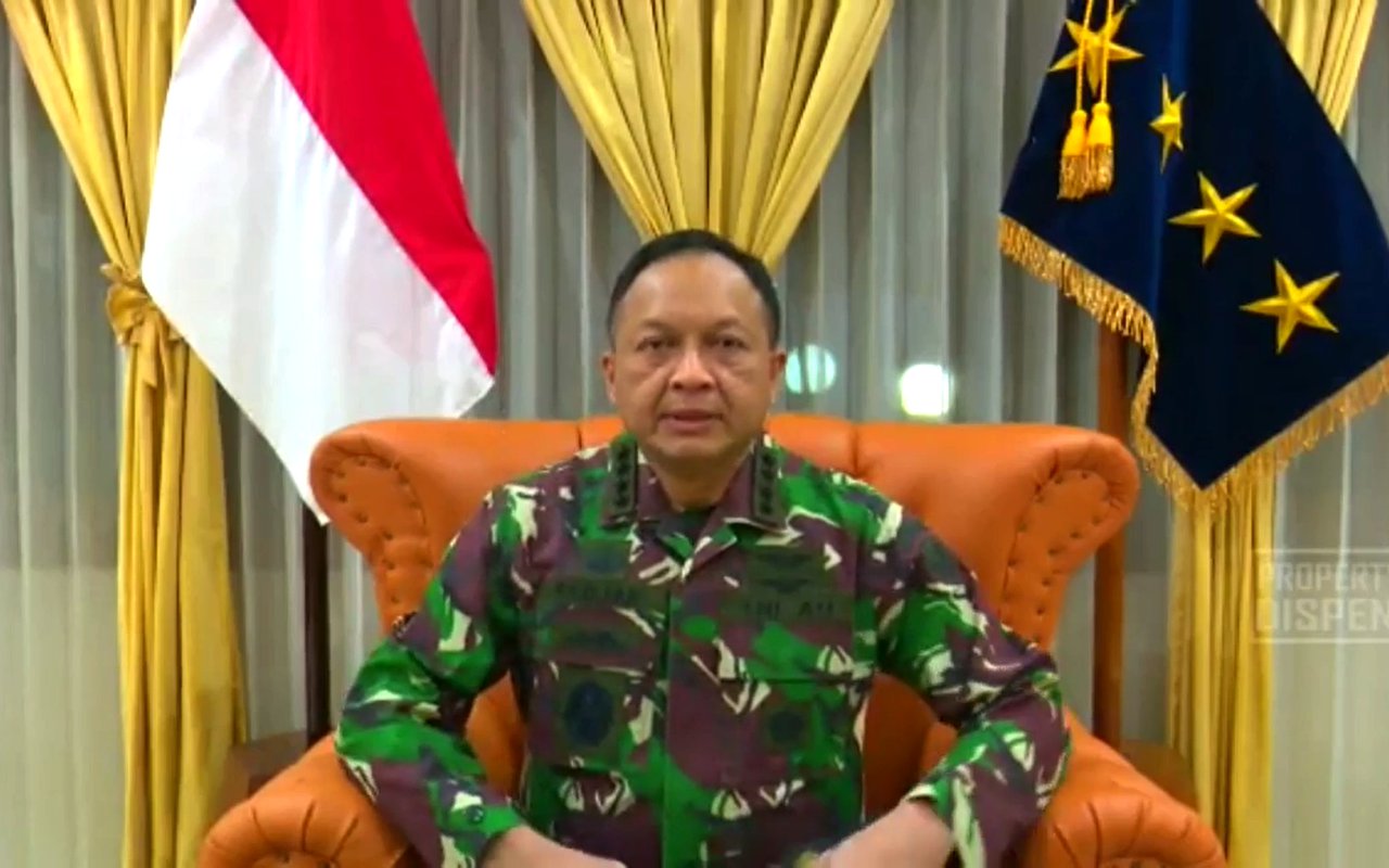 Oknum TNI AU Injak Kepala Warga Papua Bak Kasus George Floyd, KSAU Bakal Pecat?