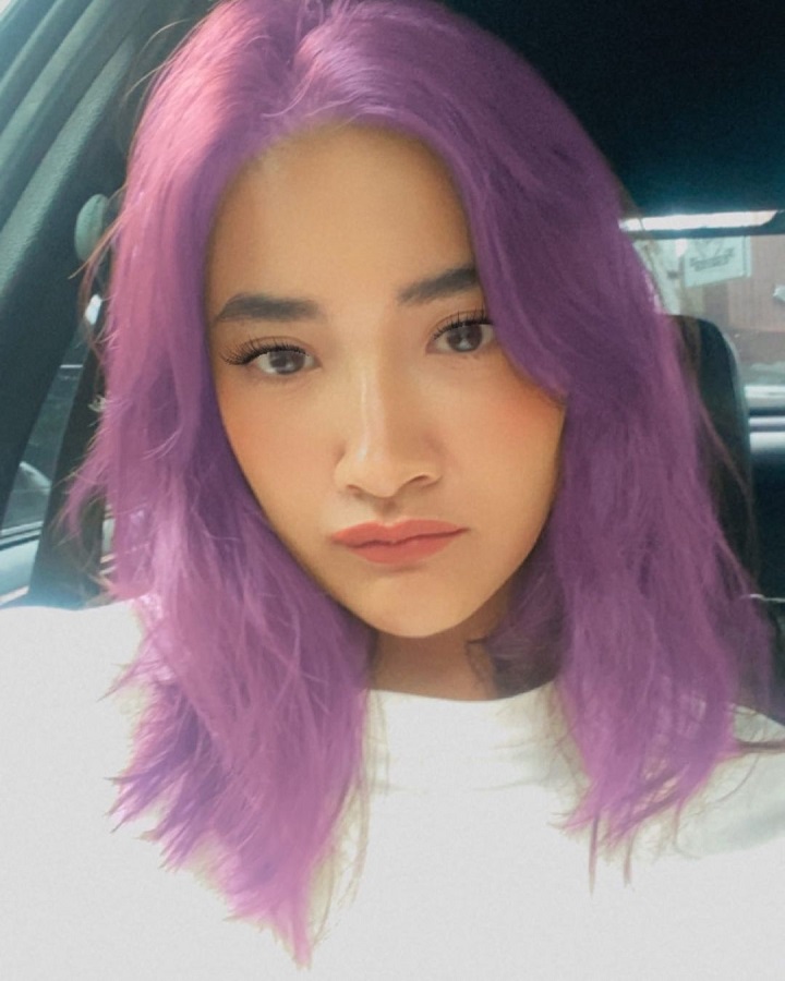 Nadya Memiliki Wajah Jutek 