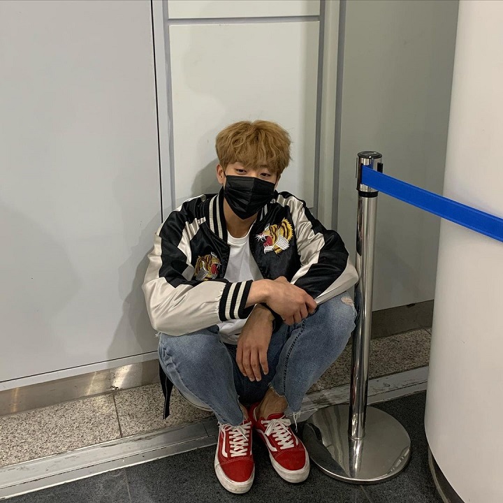 <i>Trendy</i> Dengan Jaket Baseball