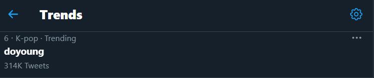 Doyoung TREASURE langsung trending topic usai menyapa penggemar setelah negatif Covid-19