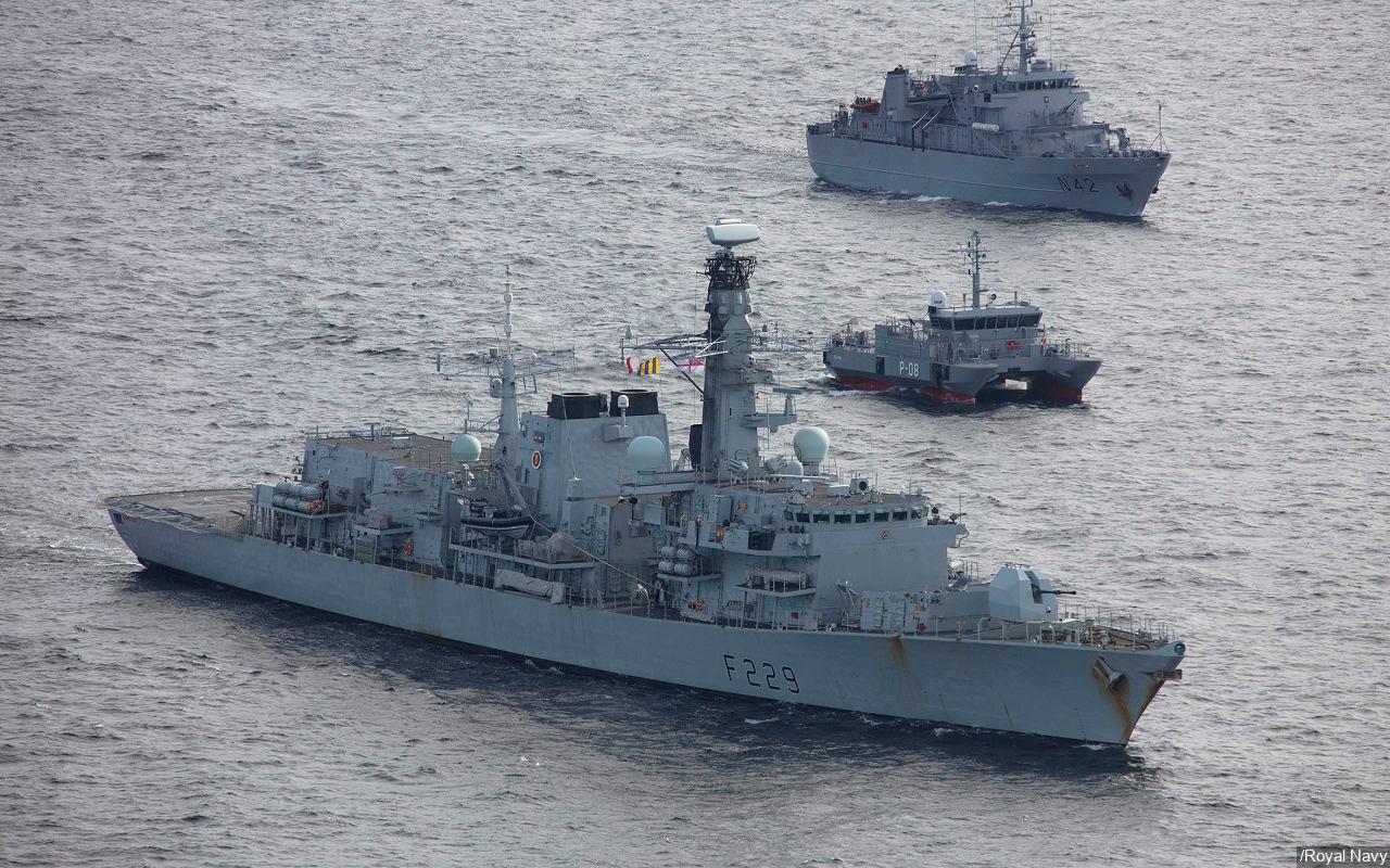 Iran Bantah Terlibat Pembajakan, AL Inggris Sebut Pelaku Telah Tinggalkan Kapal di Lepas Pantai UEA