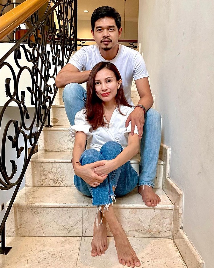 Potret bepe dan dewi edisi di rumah aja