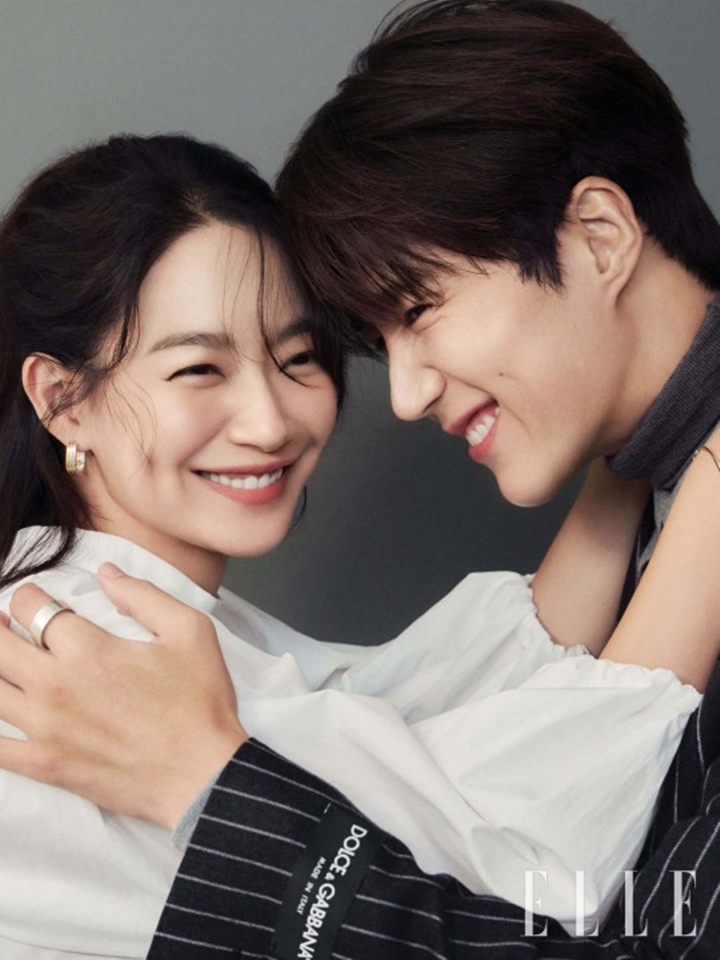 Shin Min A Akui Terkejut Pada Kim Seon Ho di Lokasi \'Hometown Cha-Cha-Cha\', Kenapa?