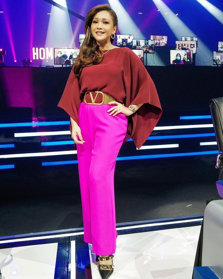 OOTD <i>super chic</i> maia saat Jadi juri