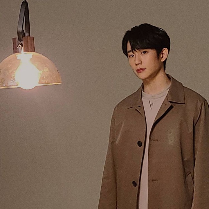 Jung Hae In sempat bucin lagu BTS