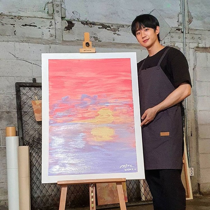 Jung Hae In rupanya jago melukis