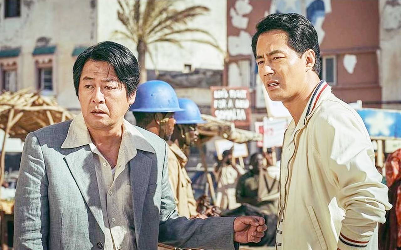 Dibintangi Jo In Sung, Film 'Escape from Mogadishu' Jadi Film Terlaris Box Office Korea Tahun 2021