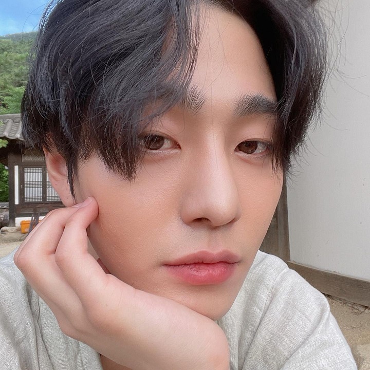 Potret <i>Selfie</i> Unjuk Ketampanan