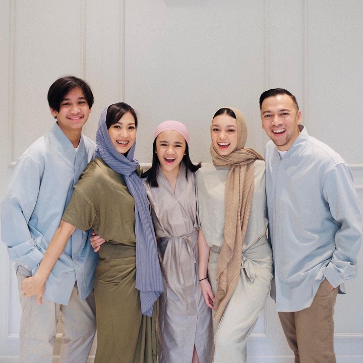 Kompak Bareng Keluarga