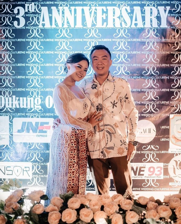<i>So Sweet</i> bak pengantin baru