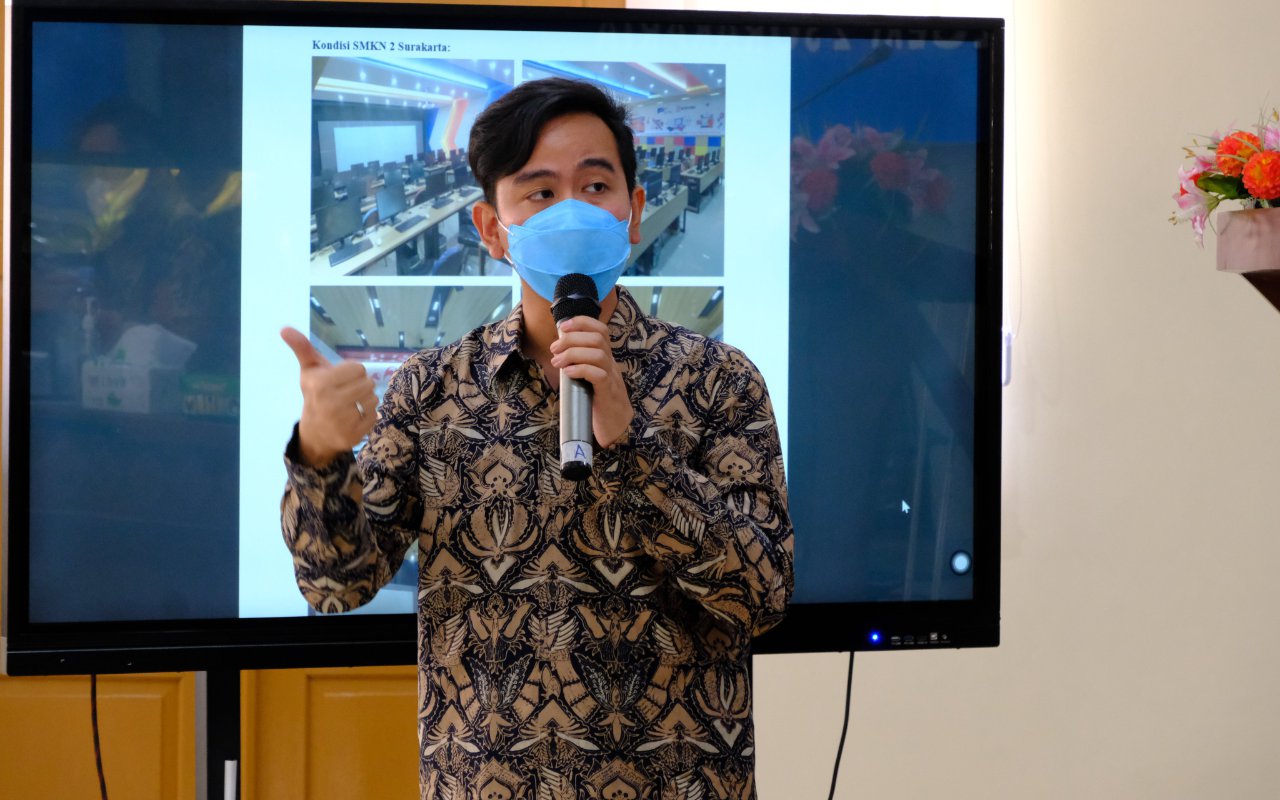 Gibran Putra Jokowi Tanggapi Isu Masuk Bursa Pilgub DKI: Saya Fokus di Solo