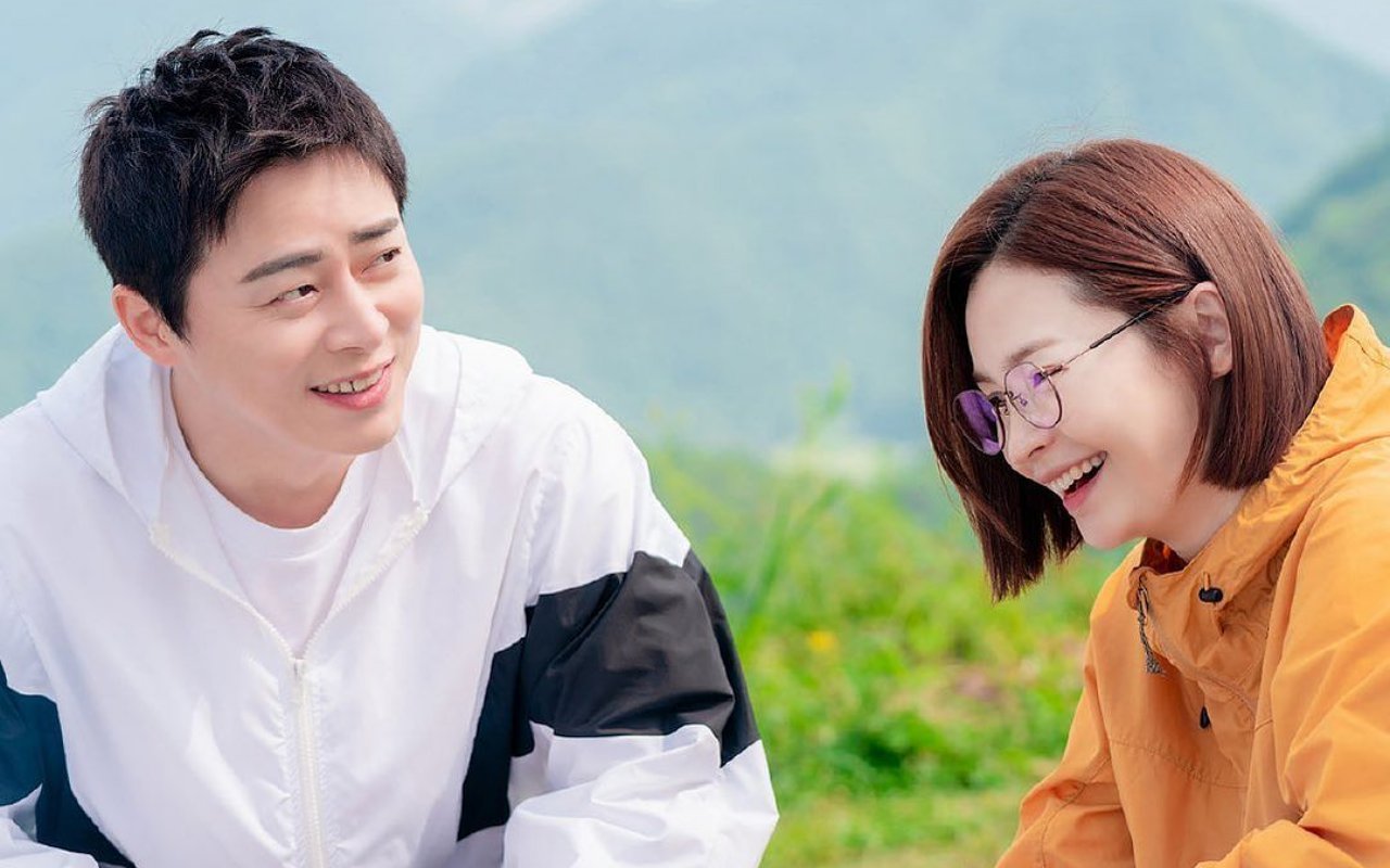 Sahabat Jadi Cinta, Jo Jung Suk dan Jeon Mi Do Geli Sendiri Saat Bermesraan di 'Hospital Playlist 2'