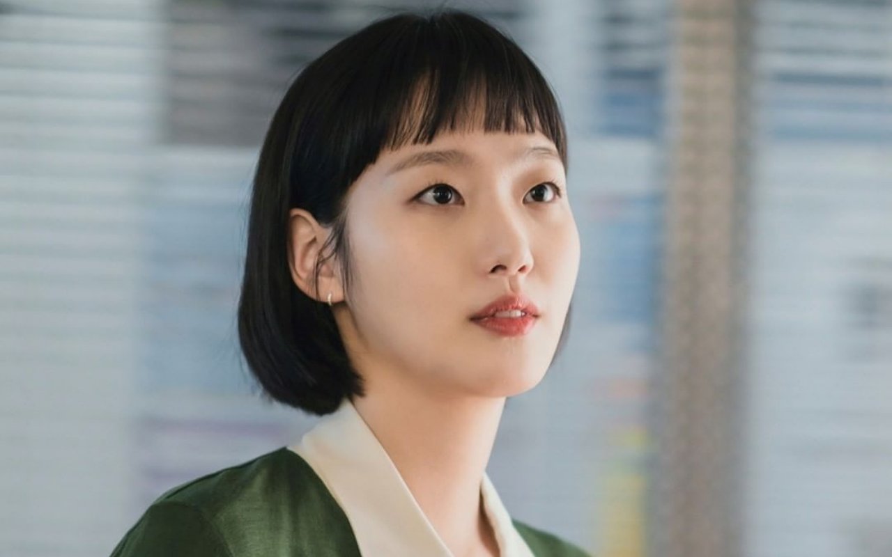 Kelewat Imut, Tingkah Manis Kim Go Eun di Lokasi Syuting 'Yumi's Cells' Jadi Perbincangan