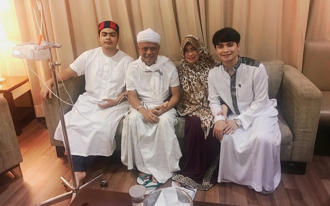 Istri Ketiga Ustaz Arifin Ilham Tak Jadi Ahli Waris Meski Urus Yayasan, Alvin Faiz Juluki 'Bidadari'