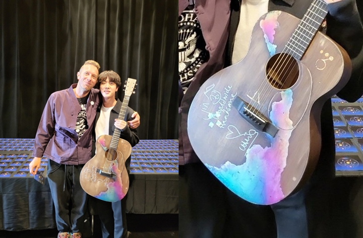 Bucin Berat, Jin BTS Bakal Jadikan Hadiah dari Chris Martin Coldplay Pusaka Keluarga
