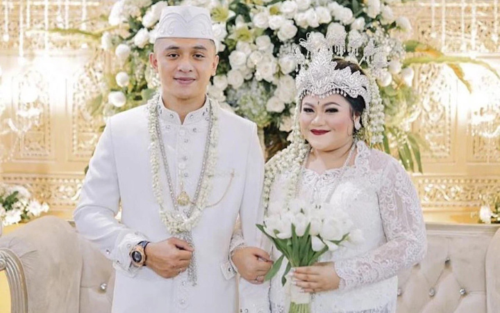Putri dan Menantu Nia Daniati