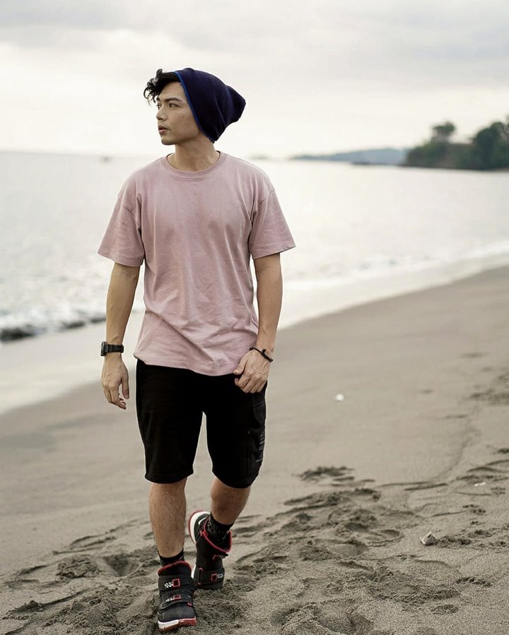<i>Hot daddy</i> menawan