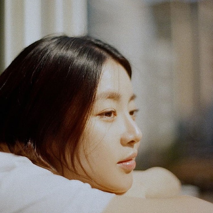 <i>Side profile</i> tanpa cela