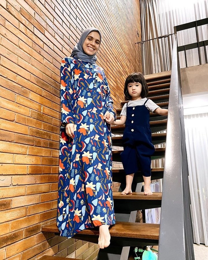 Nycta Gina