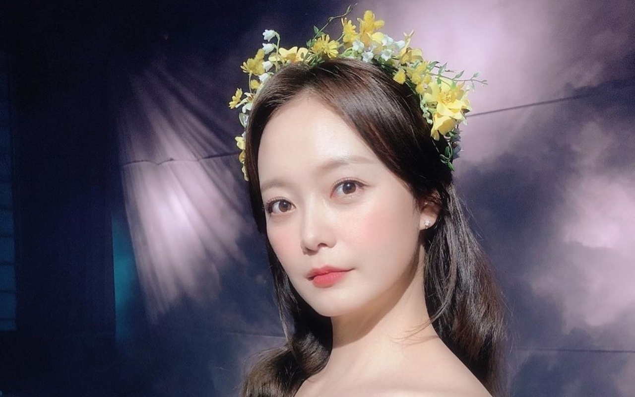 Sederet Potret Anggun Jeon So Min, Pemeran Ibu Di Drama 'Hee Soo'