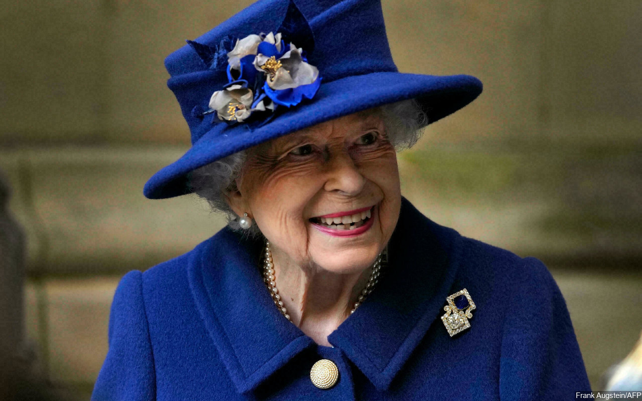 Sempat Dirawat Di RS, Ratu Elizabeth II Diduga Kelelahan Karena Begadang Nonton TV