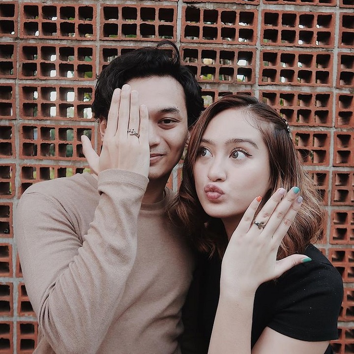 sempat ngode bakal tunangan