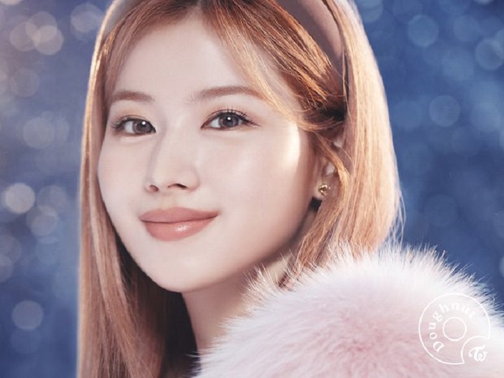 TWICE Rilis Teaser Single \'Doughnut\', Wajah Sana \'Tak Bisa Dikenali\' dan Jihyo Jadi Mirip Momo