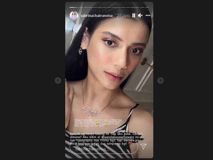Kalung Nama Tionghoa Sang Nenek Jadi Sorotan, Sabrina Chairunnisa Ungkap Fakta Menarik Pembuatannya