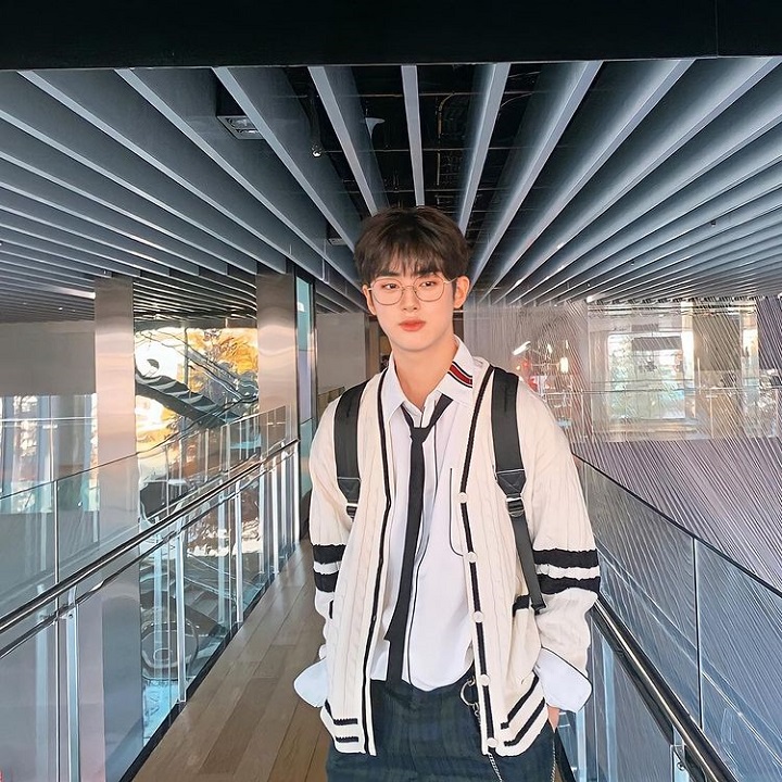 <i>Super cute</i> ala siswa sekolah