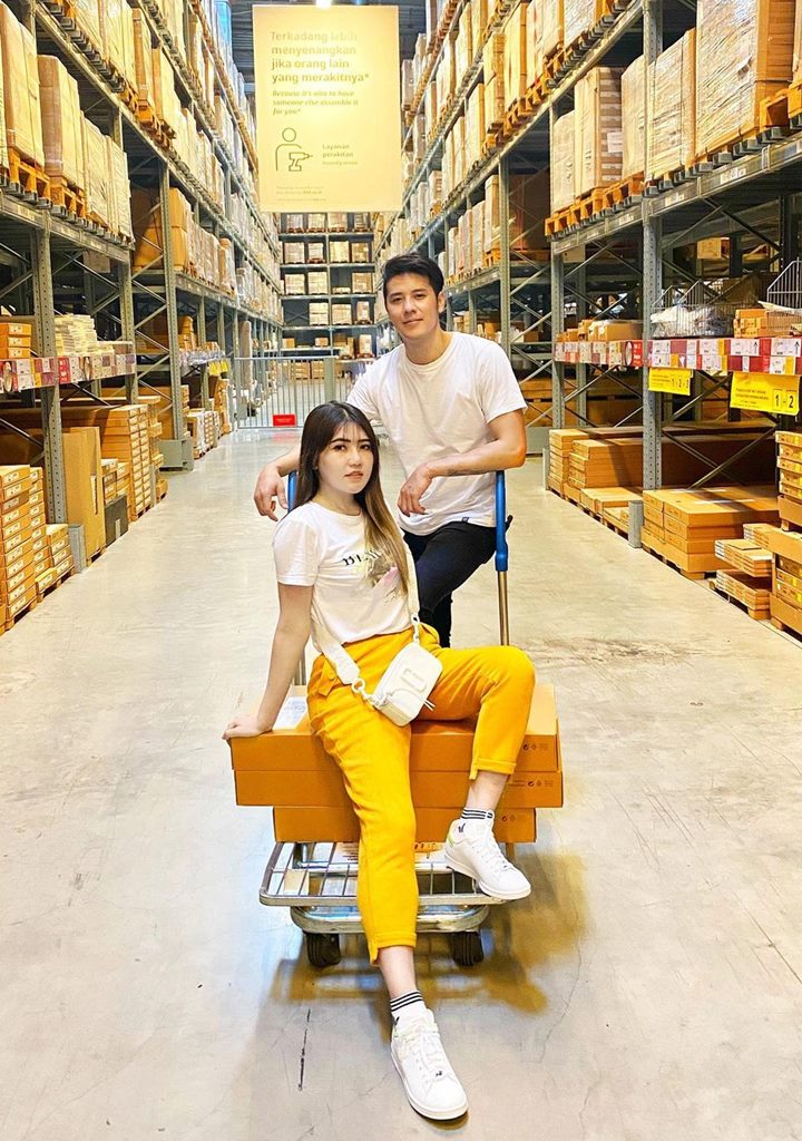 Ikea Date