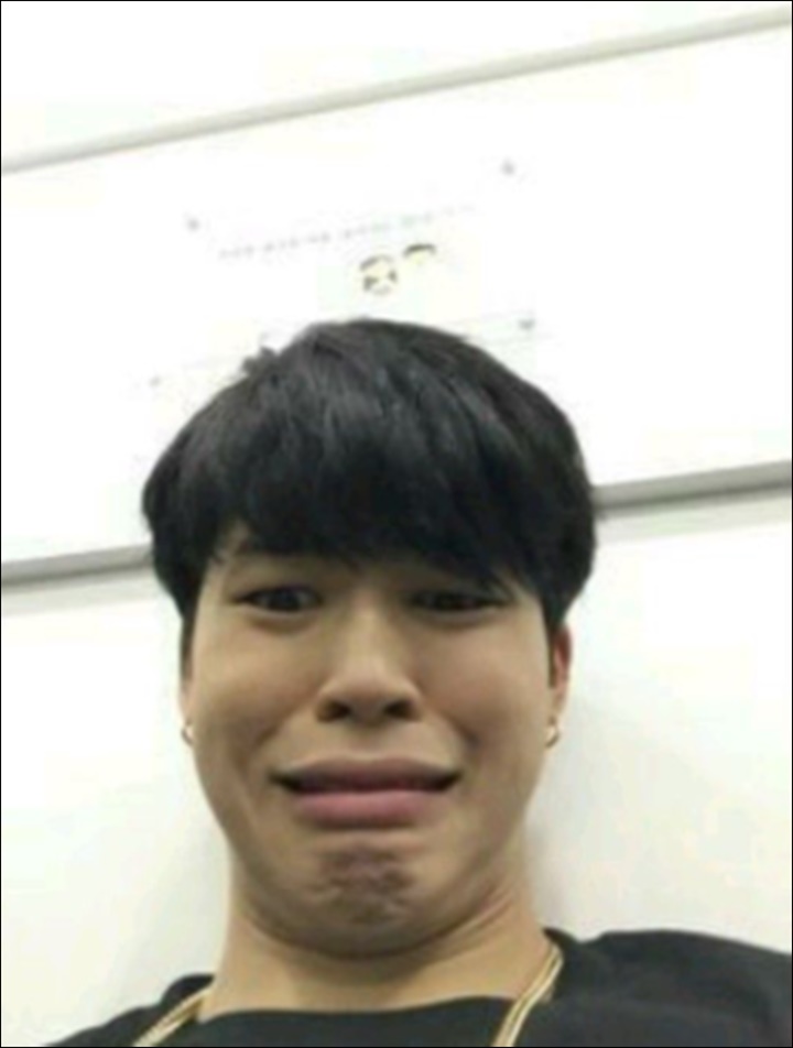 Umbar \'Foto Aib\', Audi Marissa Kaget Malah Dikira Jimin BTS