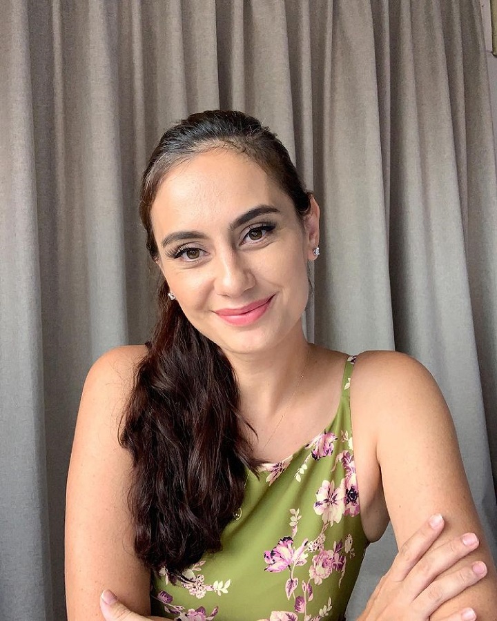 Artis cantik blasteran jerman-indonesia