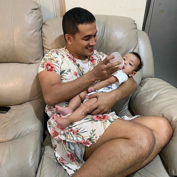 <i>Throwback</i> perjuangan asuh anak sendiri