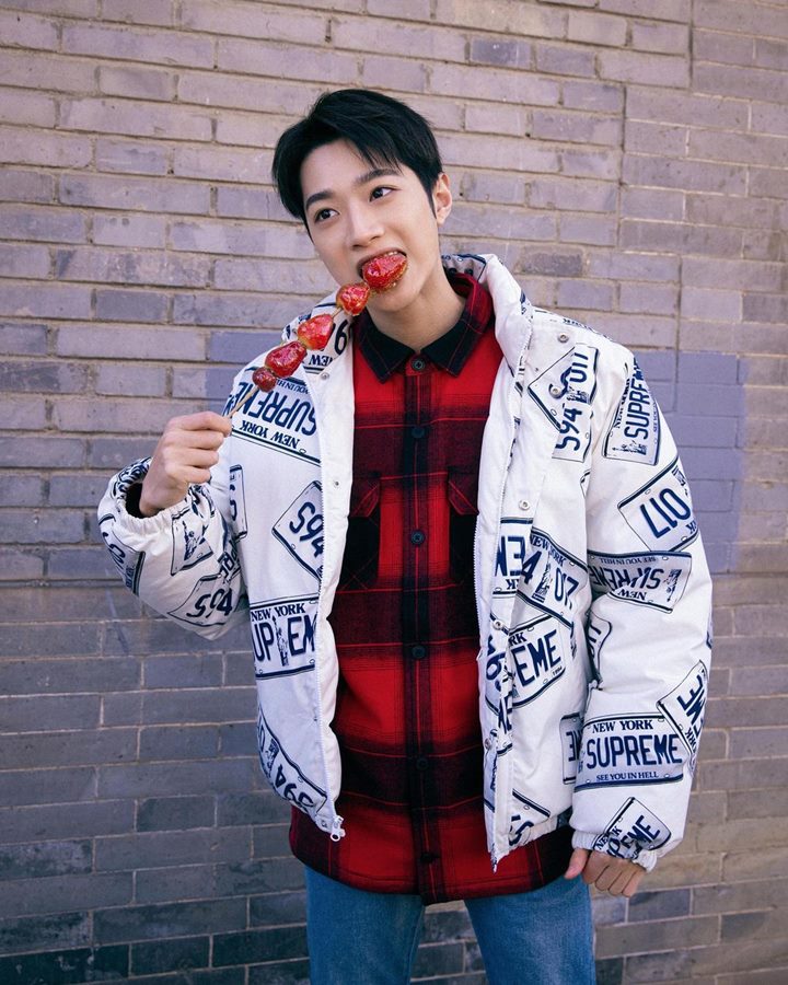 <i>Giant Maknae</i>