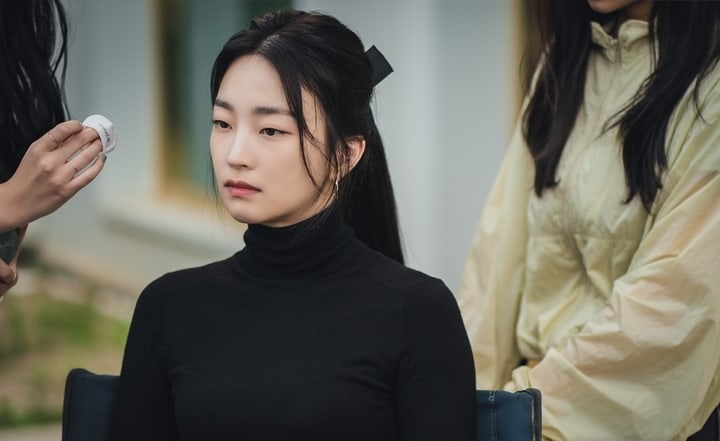 Jadi Ibu Tangguh, Begini Detail Karakter Ji Yi Soo di \'Sponsor\'