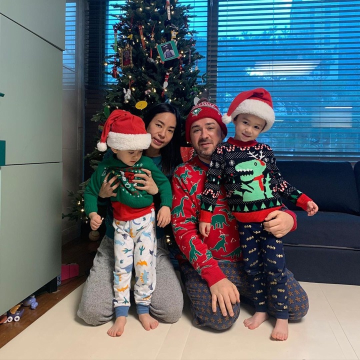 Rayakan Natal Dengan Ceria