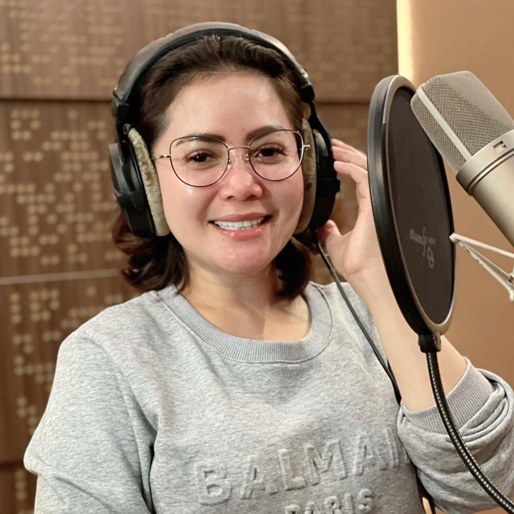 <i>Bare face</i> curi perhatian