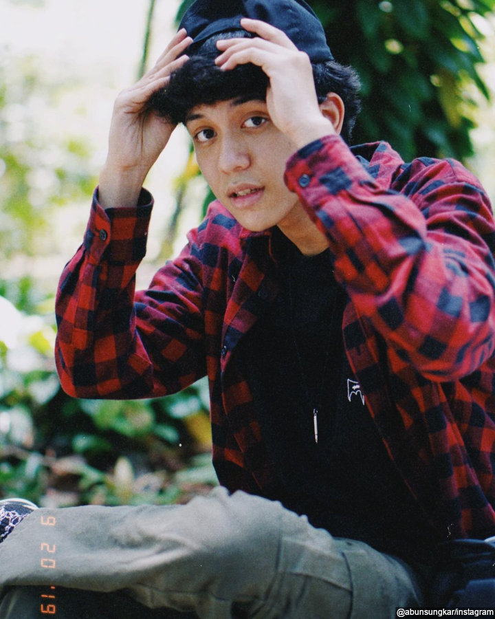 Visual tampan memikat hati