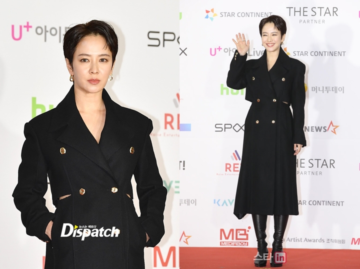 AAA 2021: Song Ji Hyo Tampil Pede dengan Rambut Pendek \'Kontroversial\'