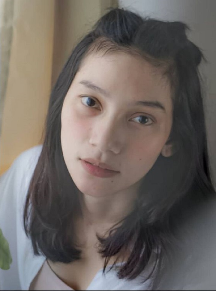 Visual tak kalah cantik dengan sang kakak