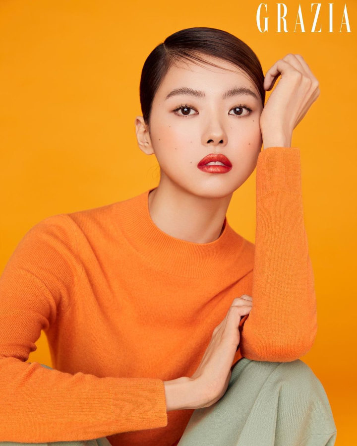 <i>Stand Out</i> Dengan <i>Make Up Bold</i>