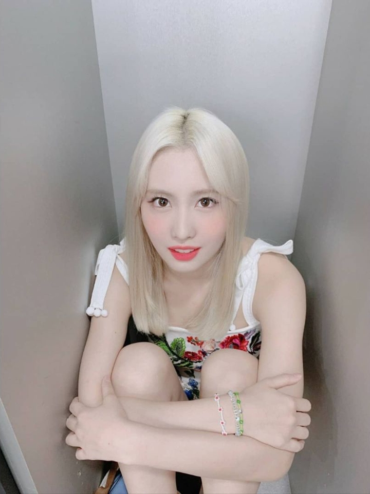 Bikin Pangling Saat Pirang