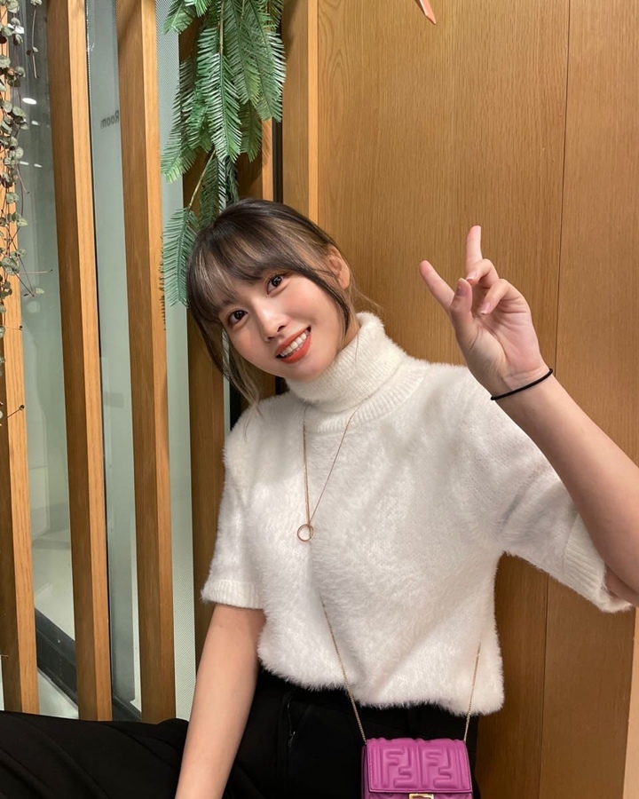 <i>OOTD</i> Khas <i>Girlfriend Material</i>