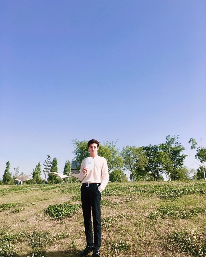 <i>Look formal</i> 